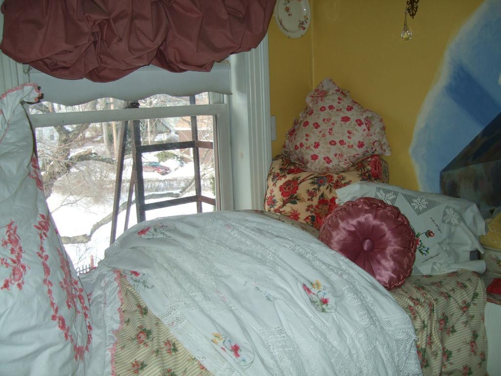 Enchanted Nights Bed & Bath Kittery Habitación foto